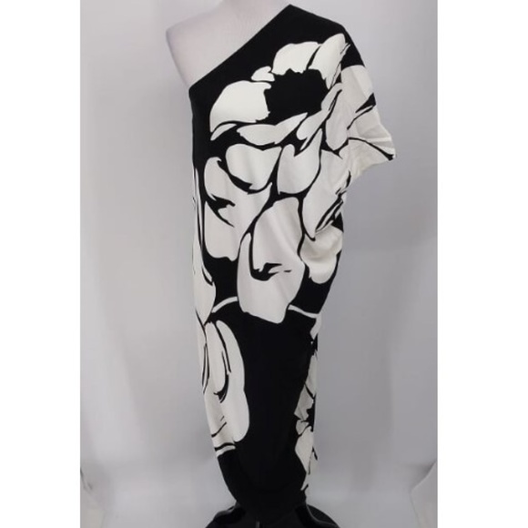 Escada Dresses & Skirts - Escada 36 Dress Ivory Black Midi Length One Should